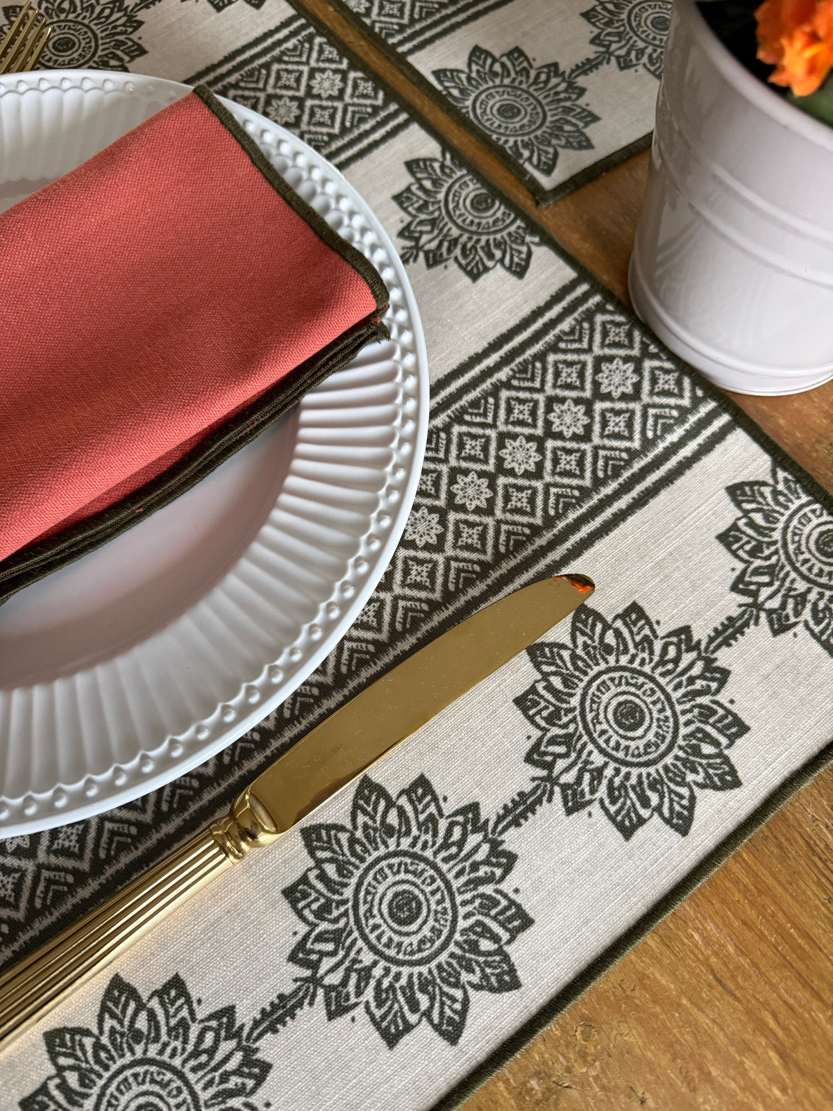 Mantel individual ALMOND resinado