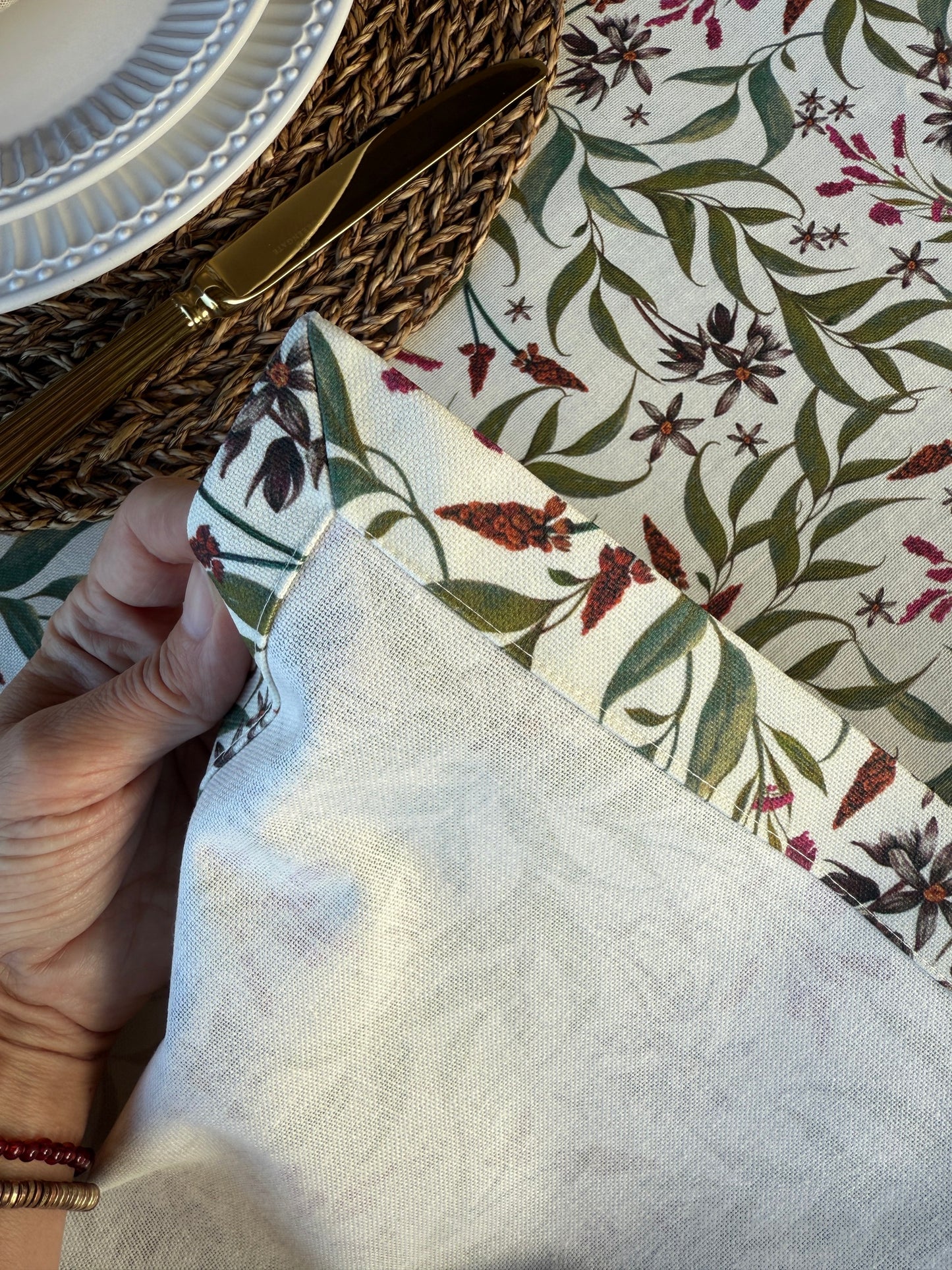 Mantel LUCÍA clara resinado