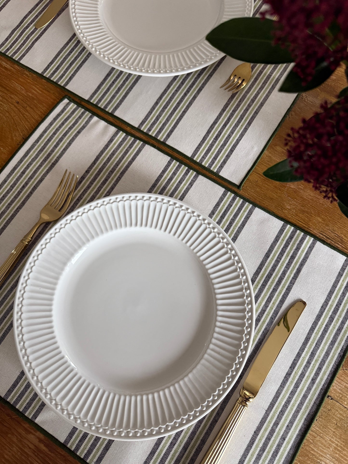 Mantel individual ASPEN resinado