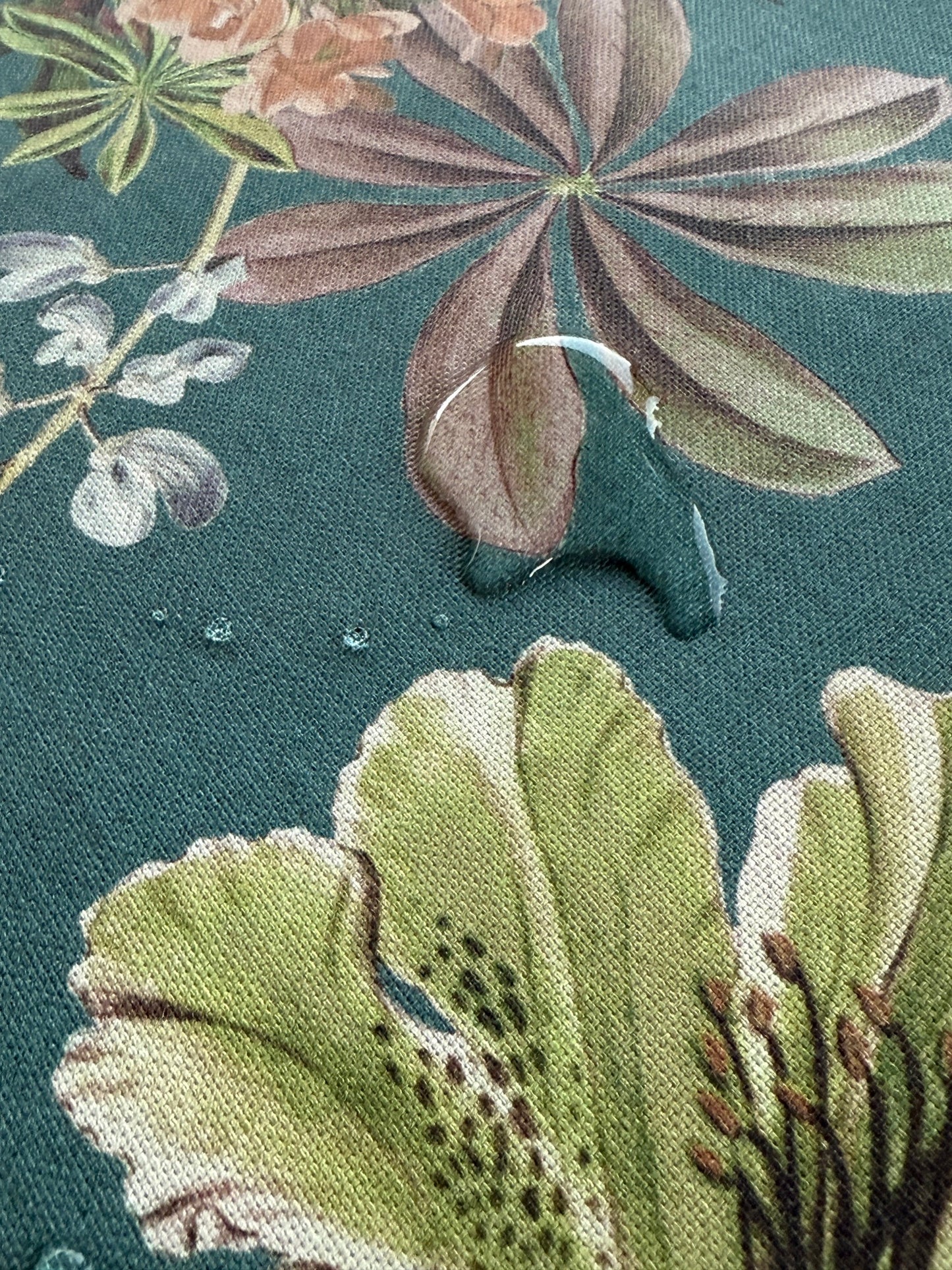 Mantel NAIRA resinado