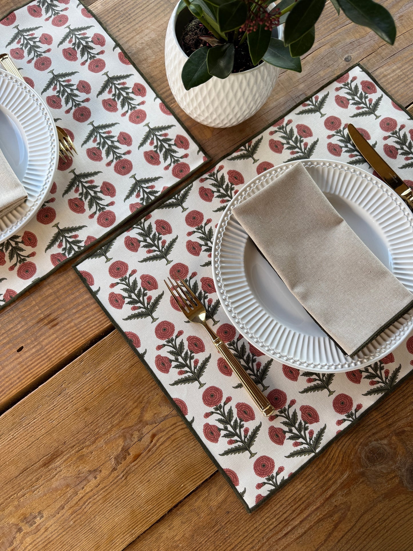 PACK CASILDA (INDIVIDUALES antimanchas + SERVILLETAS)