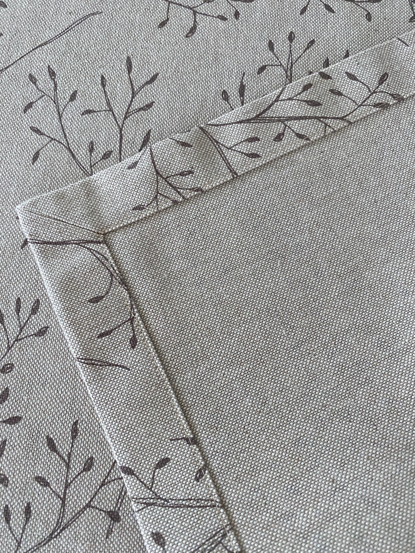 Forest taupe, cotton placemat 50x37 cm