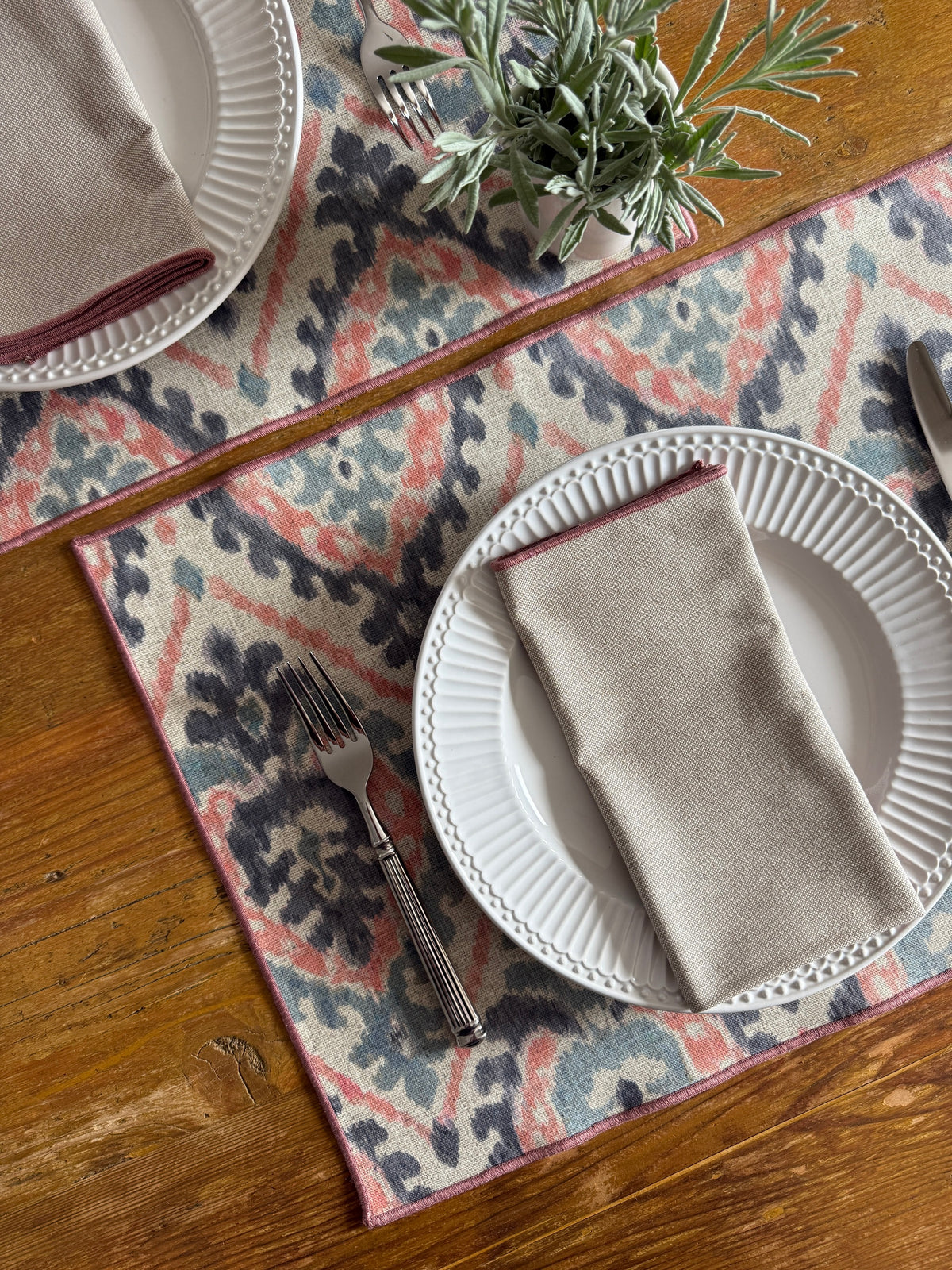 PACK MAITE (INDIVIDUALES antimanchas + SERVILLETAS beige)