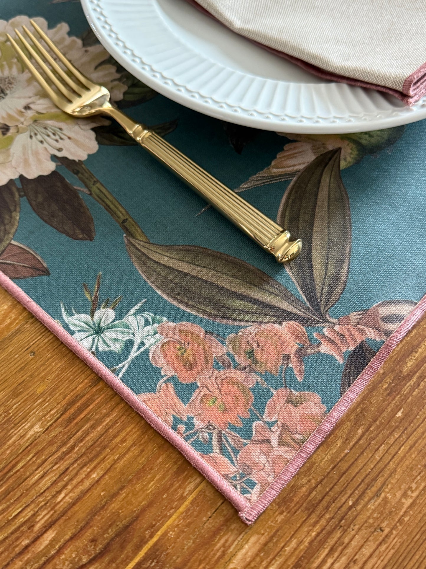 PACK NAIRA (INDIVIDUALES antimanchas + SERVILLETAS)