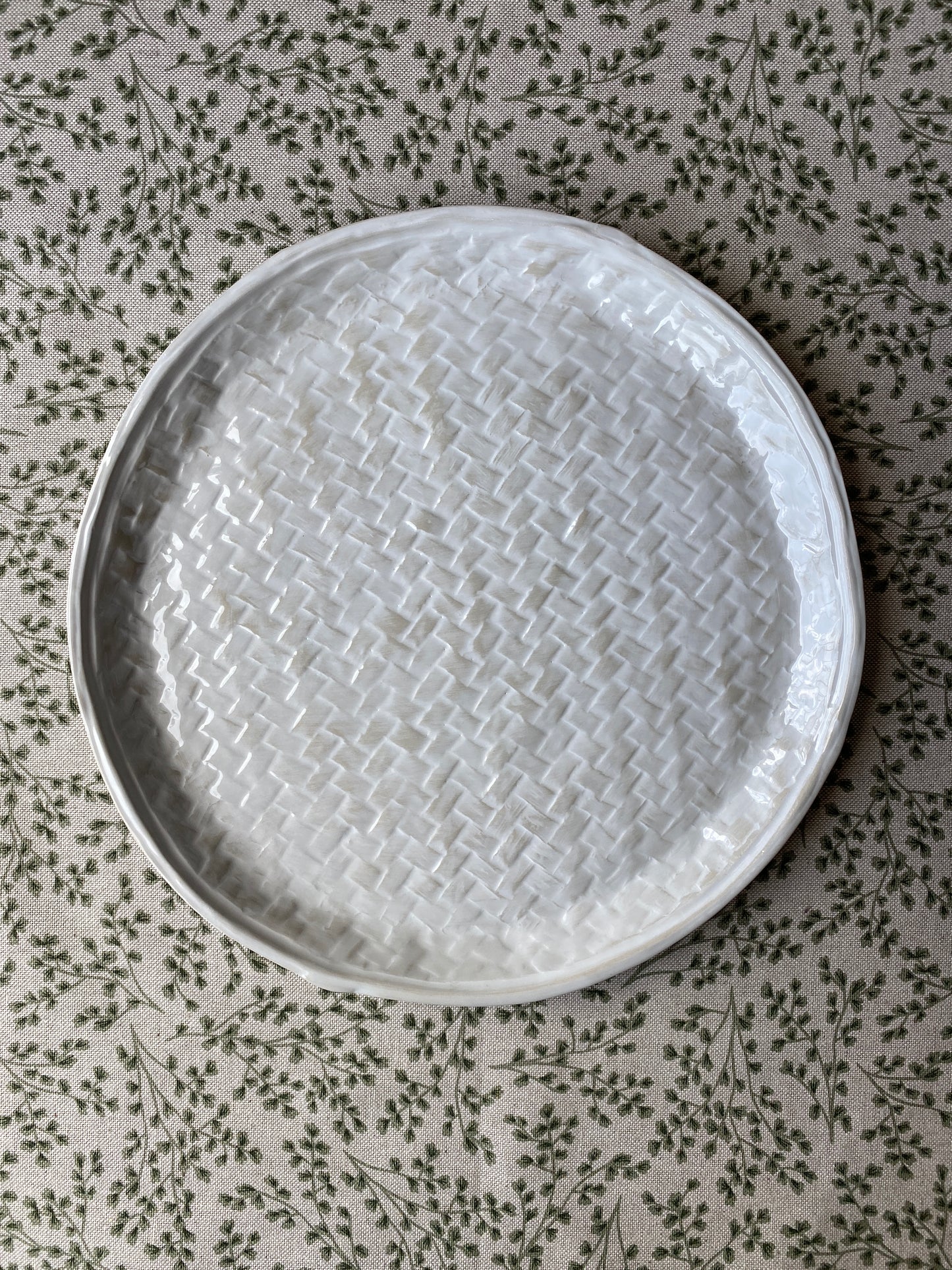 Dinner plate Woven