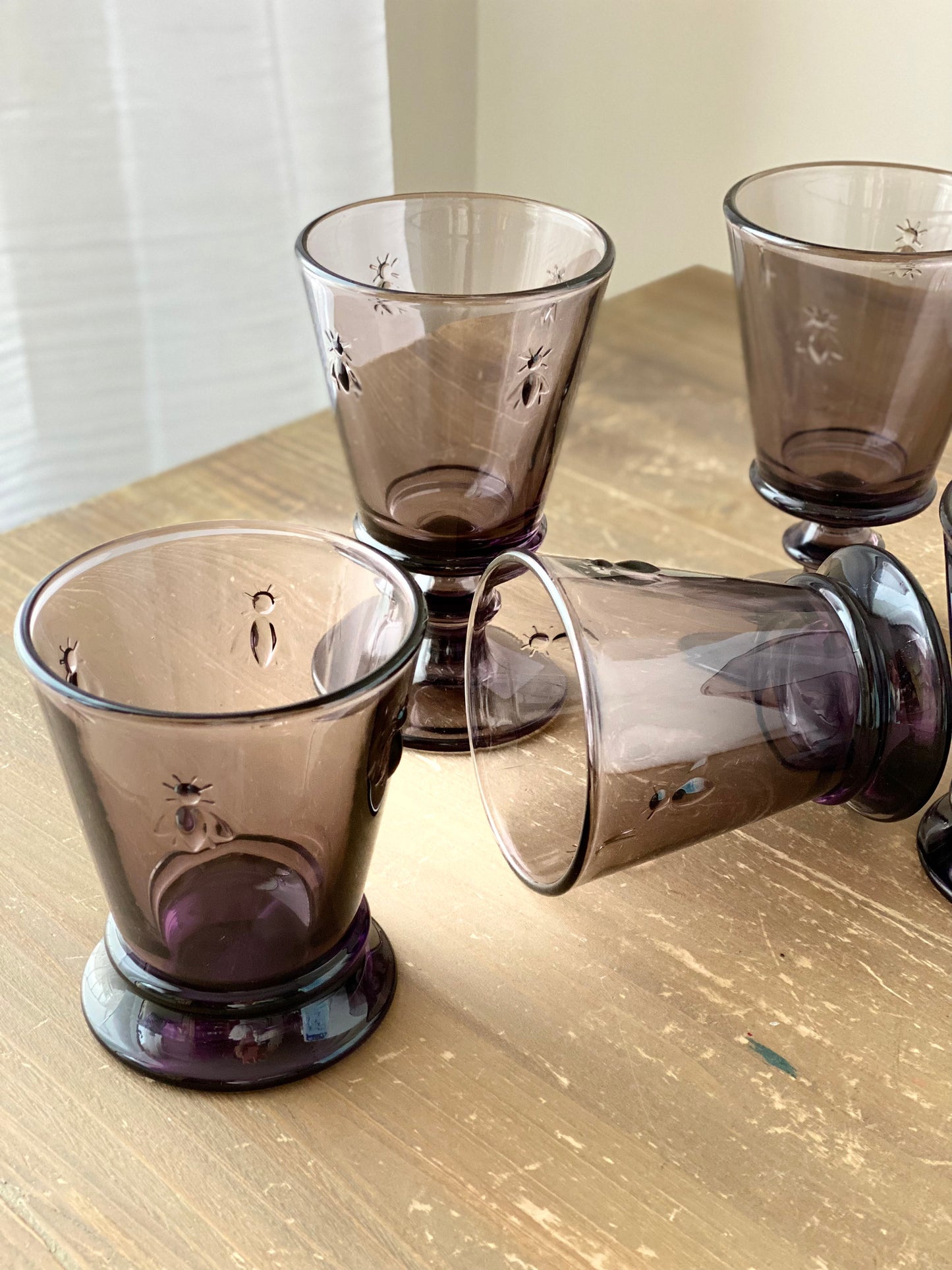 Water and wine glass (aubergine)